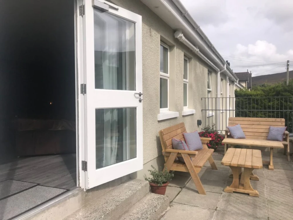 Rostrevor Mountain Lodge Accommodation