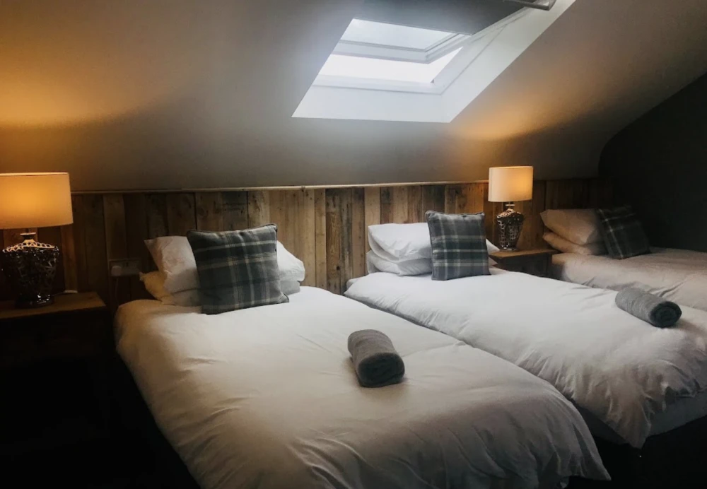 Rostrevor Mountain Lodge Accommodation