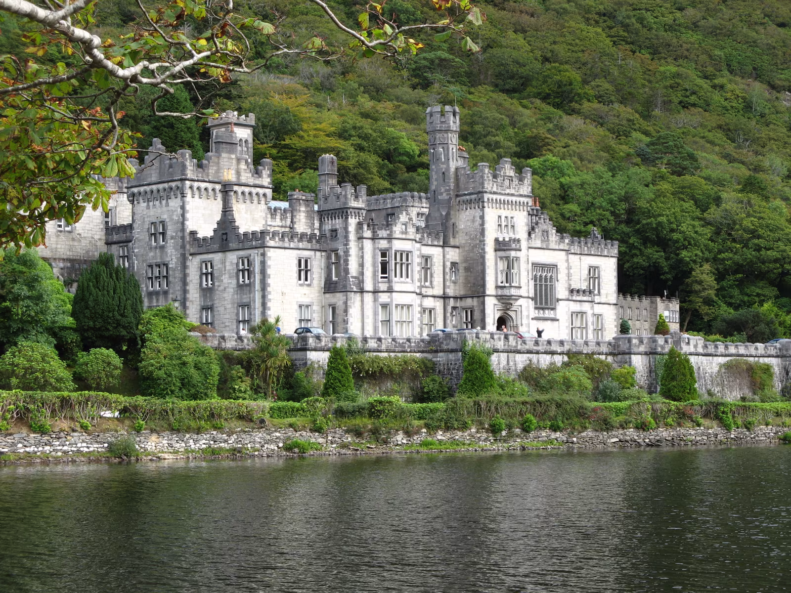 Kylemore Abbey, Connemara: the history and how to visit